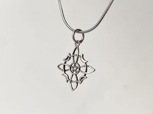 Colgante Nudo de Bruja plata