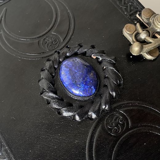 Grimorio Triple Luna con Lapislázuli