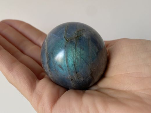 Labradorita esfera