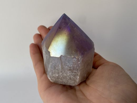 Punta de Cuarzo Aura semipulida base plana